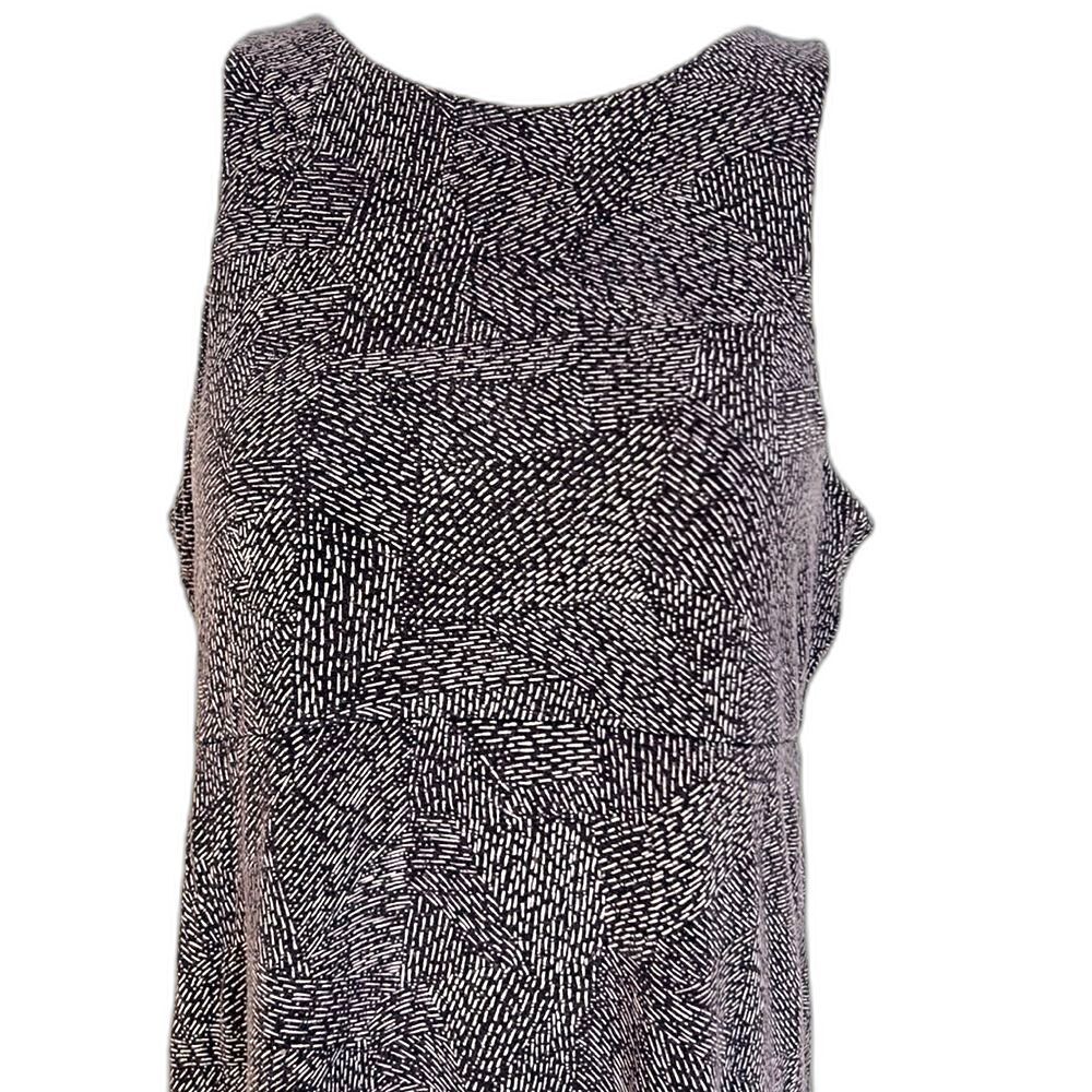 ATHLETA on my way back Purple and White speckled athletic dress - Picture 3 of 5